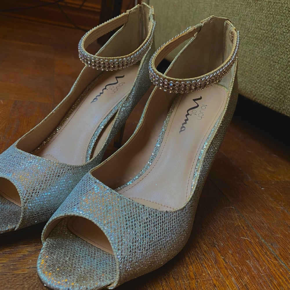 High heels - Picture 2 of 2